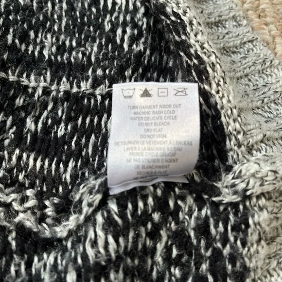 Ardene Long Patterned Cardigan - Picture 2 of 4